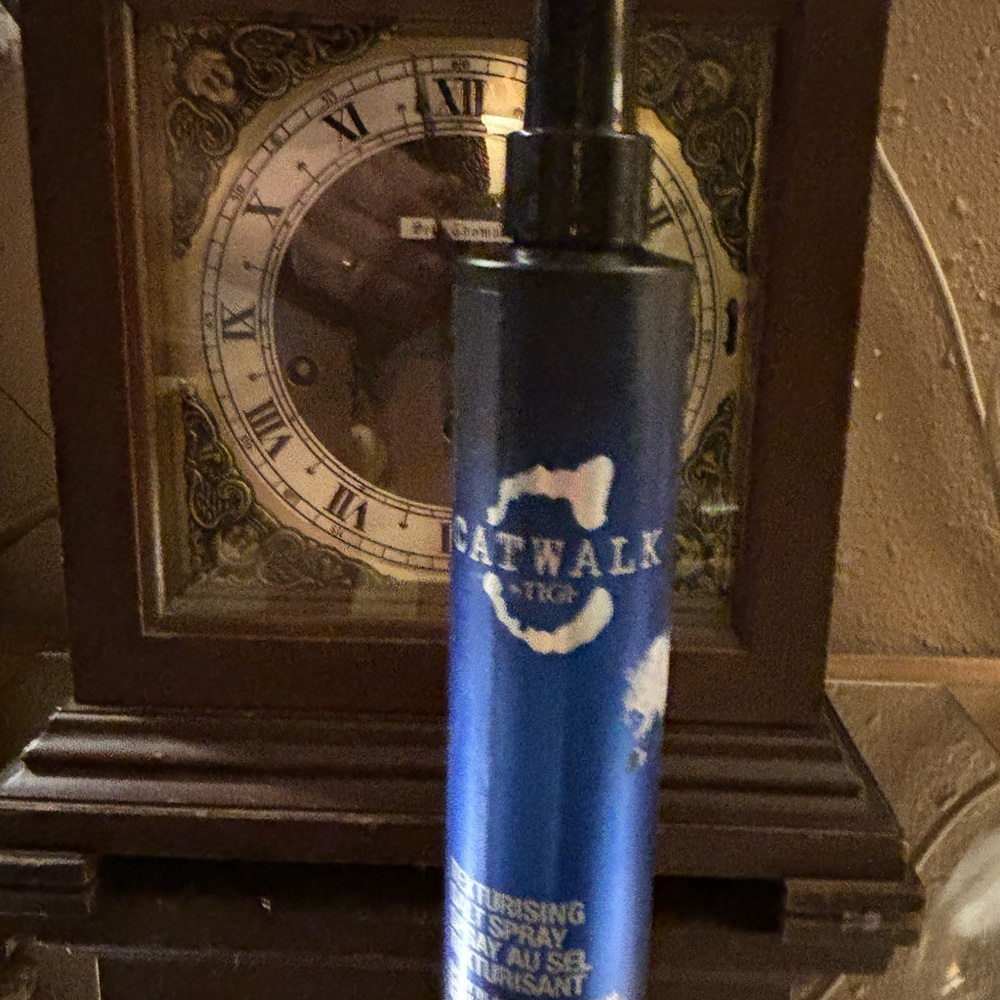 TIGI Catwalk Blue Hair Spray